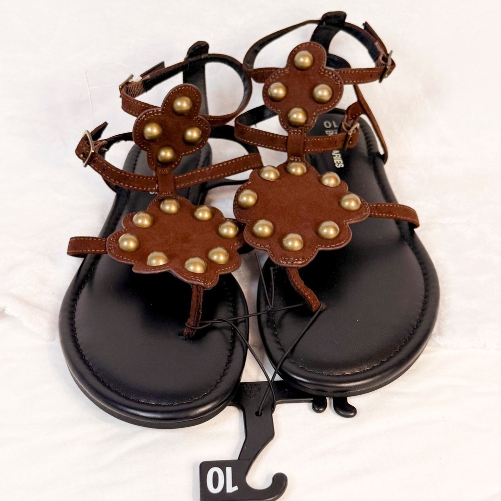 No Boundaries Studded Gladiator Thong Sandals 7 Brown Gold Beads NWT Womens